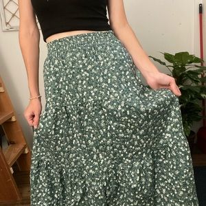 Universal Thread Green Floral Maxi Skirt